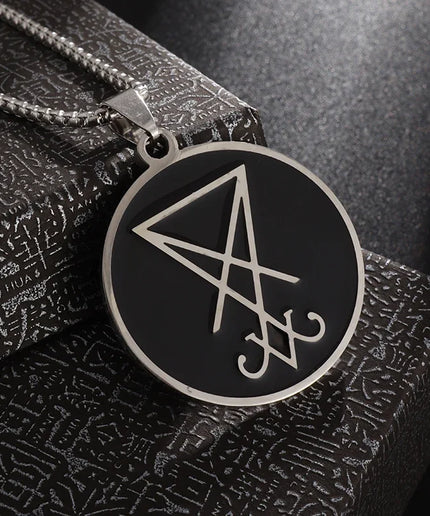 Inverted Pentagram Pendant Necklace – Stainless Steel Gothic Jewelry