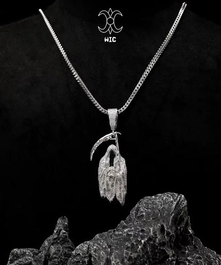 WIC Grim Reaper 3D Zircon Pendant Necklace – Luminous Hip Hop Jewelry, Perfect Gift for Friends.