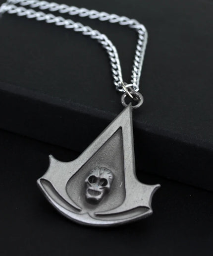 Assassins Ezio Cosplay Pendant – Metal Alloy Cross Necklace for Men & Women