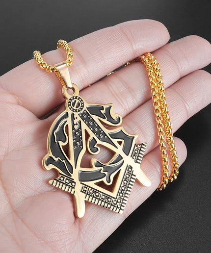 Assassin's Creed Ezio Pendant Necklace – Stainless Steel, Freemasonry Style