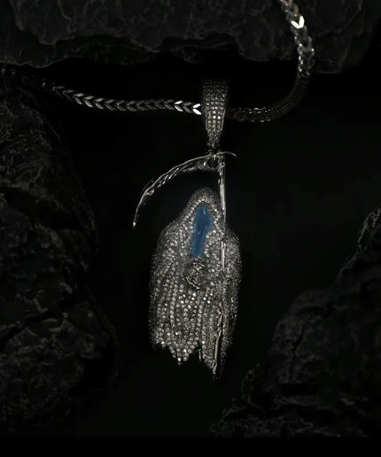 WIC Grim Reaper 3D Zircon Pendant Necklace – Luminous Hip Hop Jewelry, Perfect Gift for Friends.