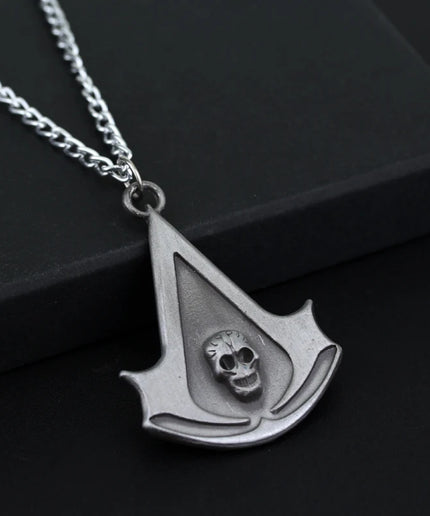 Assassins Ezio Cosplay Pendant – Metal Alloy Cross Necklace for Men & Women